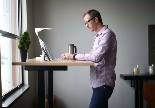 The Benefits of Using a Portable Standing Desk